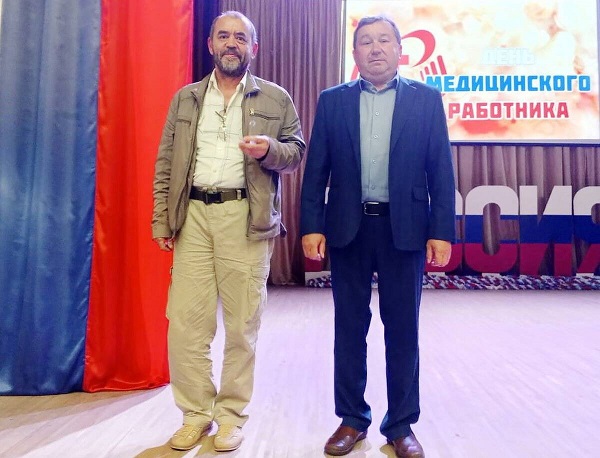 Врачу Комаричской ЦРБ Брянщины вручили ключи от квартиры