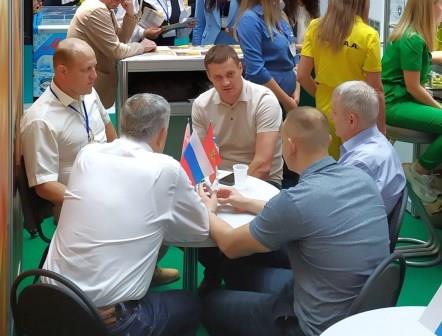 Брянцам рассказали о последствиях фальсификации истории