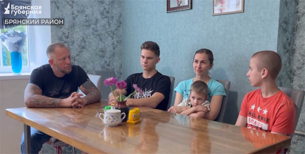 Брянцам рассказали о многодетной семье Болтышевых