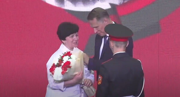 Жуковскому врачу знак «Отличник здравоохранения» вручил министр Михаил Мурашко