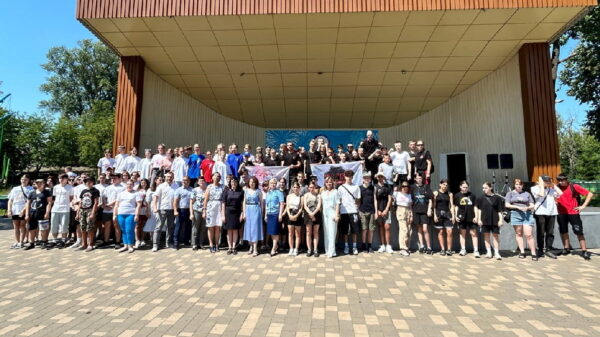 В Брянске участниками двух трудовых лагерей станут 280 подростков