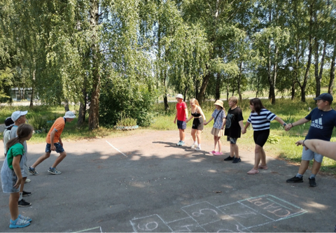 В Речице провели программу «Игры нашего двора»