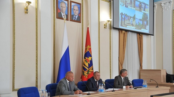 Обеспечение безопасности людей на воде обсудили в брянском правительстве