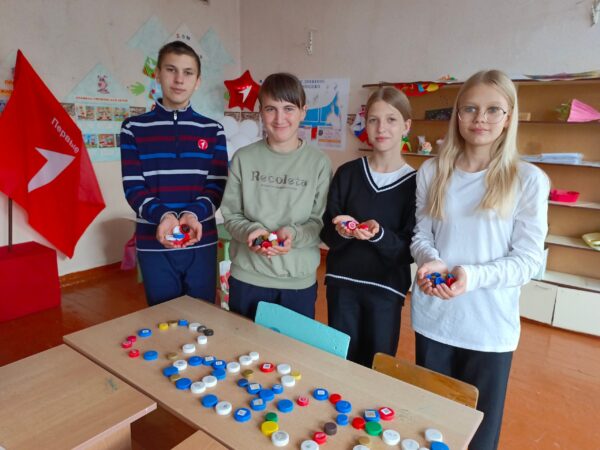 Ржаницкая школа присоединилась к акции «Добрые крышечки»