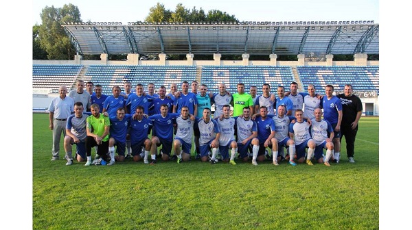 Столетие Брянского стадиона отметили матчем  динамовцы разных поколений