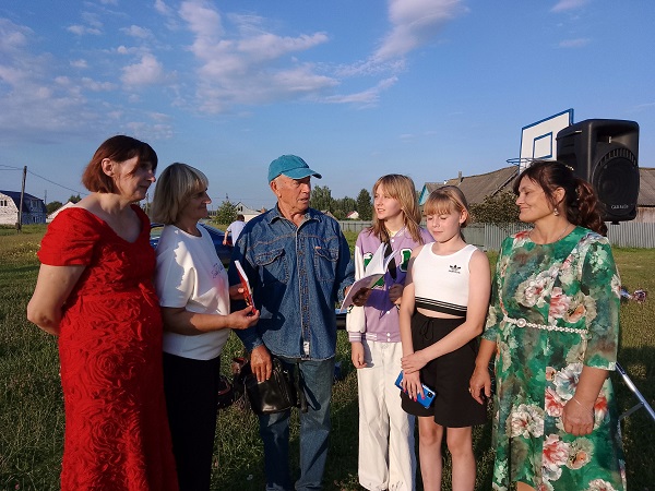 Литературная встреча с жуковским автором прошла в Летошниках