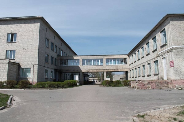 В Суземской больнице Брянщины на пищеблоке заменили кровлю