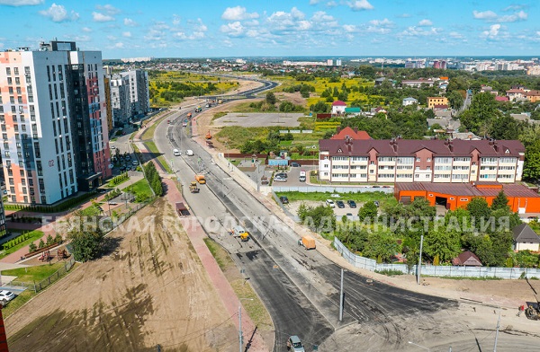 В Брянске улица Ильи Иванова готова на 90%