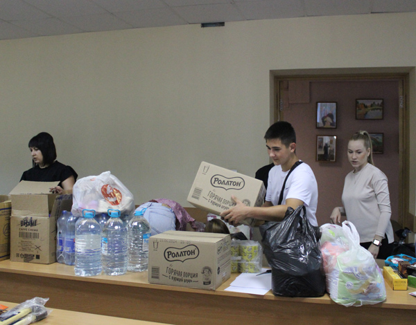 Жуковчане  активно помогают жителям Курской области