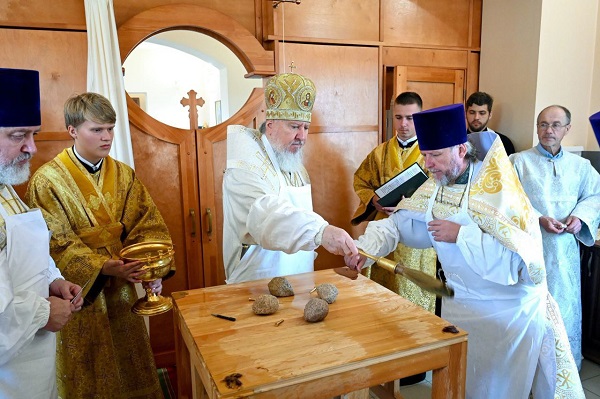 Во Ржанице митрополит Брянский и Севский Александр освятил храм