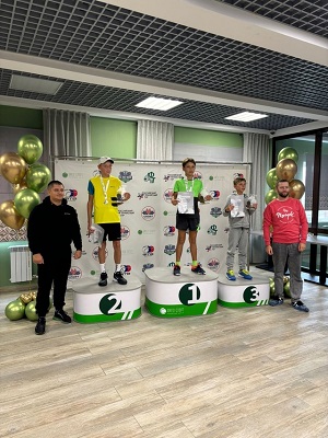 Брянец Георгий Абушенко  стал победителем Всероссийских соревнований по теннису