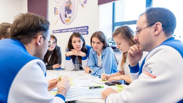 Студентка Брянского государственного университета вышла в финал конкурса «Флагманы образования»