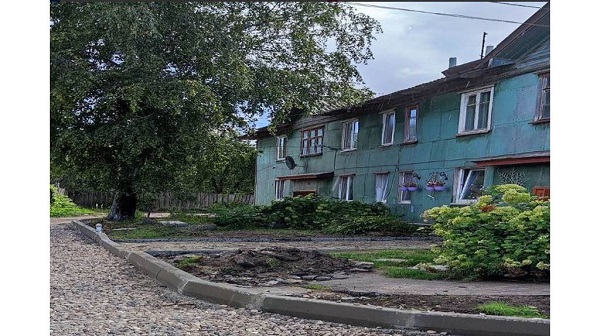 Благоустраивают четыре двора по нацпроекту в Фокино