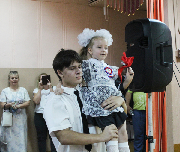 В Жуковском Лицее №1 прозвенел первый звонок