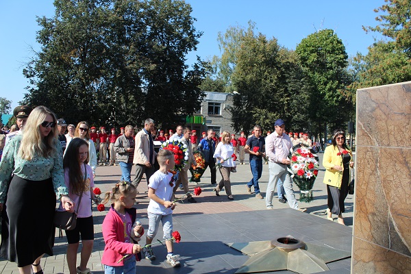 В Жуковке прошел митинг, посвященный очередной годовщине освобождения Брянщины