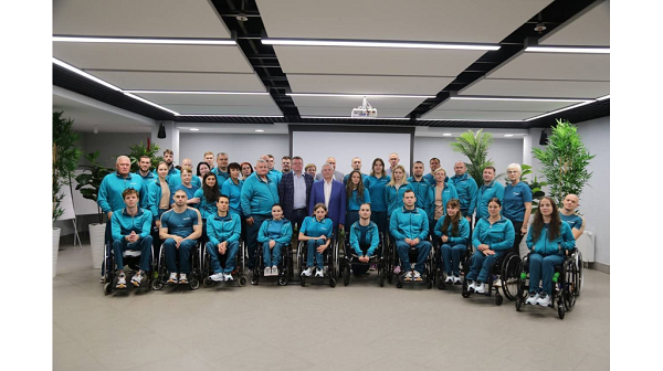 Брянским паралимпийцам вручили государственные награды