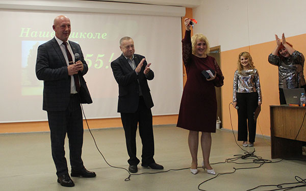 Жуковская школа №2 отпраздновала юбилей