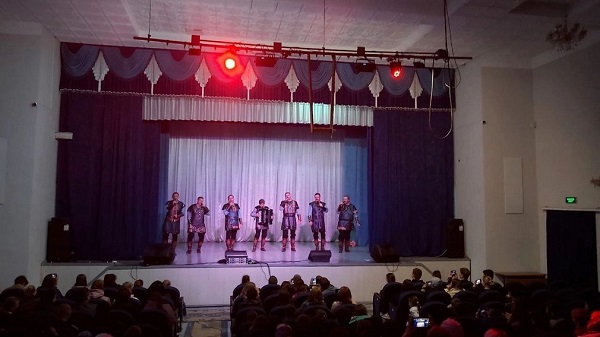 Брянский народный ансамбль «Ватага» продолжает радовать жителей приграничья