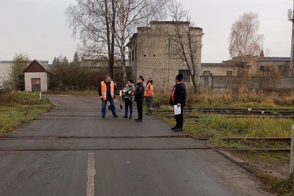 В Жуковском округе  госавтоинспектора совместно с работниками ОАО «РЖД» проверили железнодорожные переезды