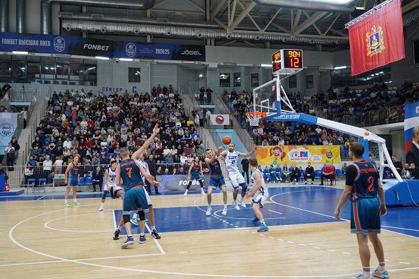 В Брянске стартовал Чемпионат России по баскетболу
