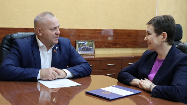 Валентин Суббот провел рабочую встречу с директором филиала ГТРК «Брянск»