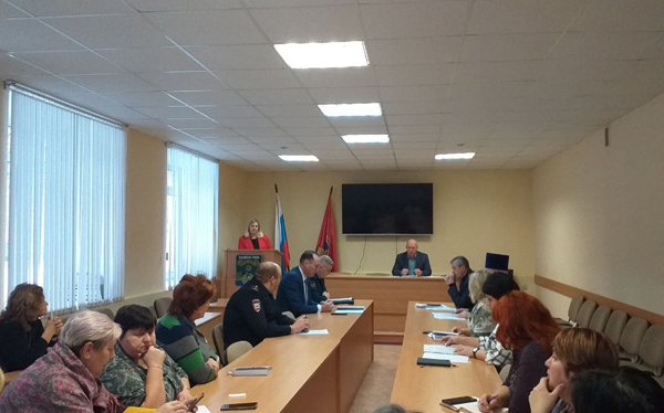 В Жуковке состоялось заседание комиссии по профилактике правонарушений и антинаркотической комиссии