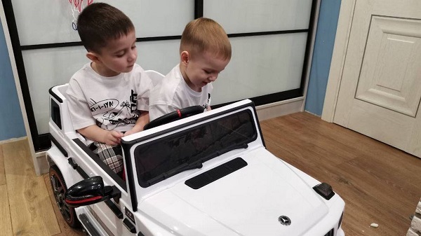 Желание маленького Георгия  исполнил Губернатор Александр Богомаз