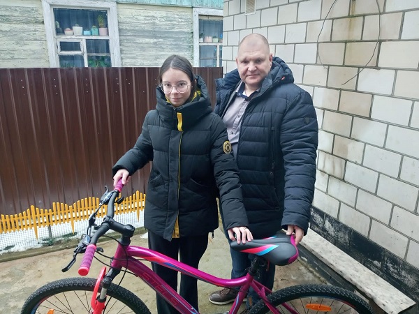 В Жуковском округе продолжается акция «Ёлка желаний»