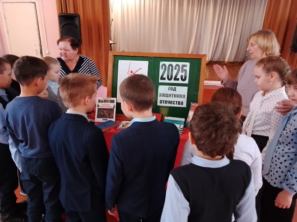 В Летошницком СДК открыли Год защитника Отечества