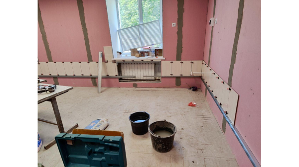 В прошлом году брянцы отремонтировали  шесть объектов образования в Брянке