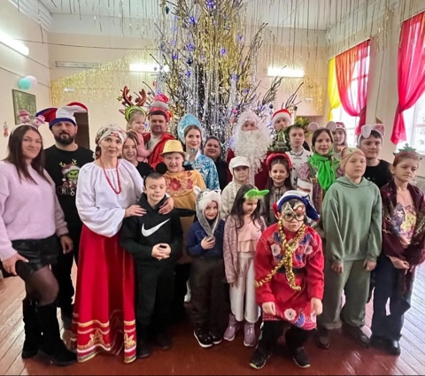 В Речицком СДК прошла праздничная программа «Рождество встречаем вместе!»