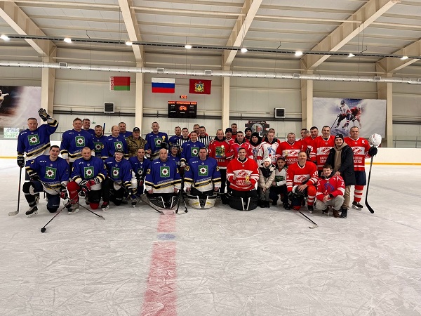 В Жуковском ледовом дворце прошел Рождественский хоккейный турнир