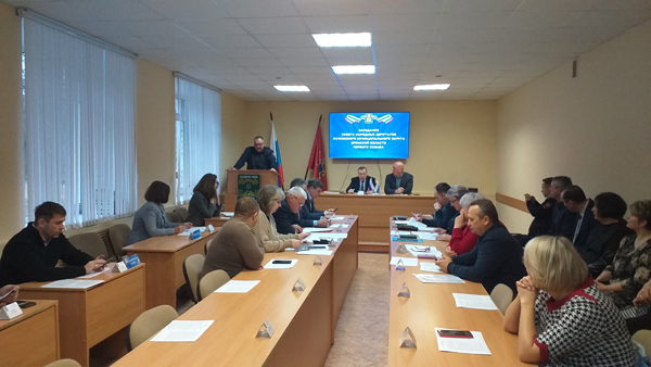 Состоялось очередное заседание Совета народных депутатов