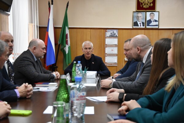 Депутат Государственной Думы Олег Матыцин с рабочим визитом посетил Дятьковский район