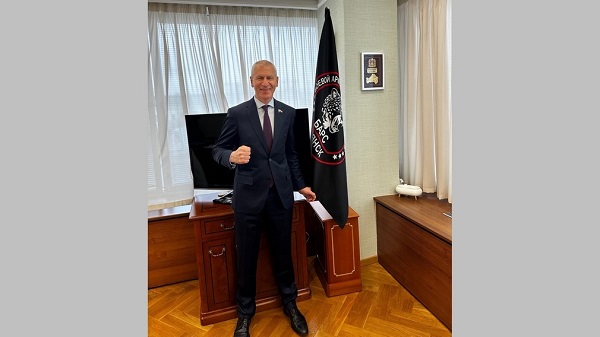 В Госдуме появилось знамя «БАРС-Брянск»