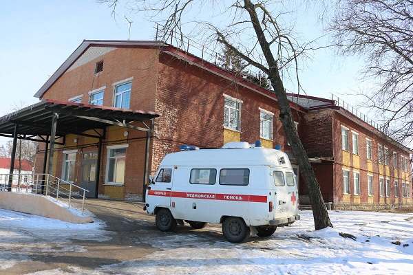 Полностью обновлен спецтранспорт в автопарке Комаричской больницы