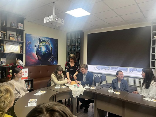 В Жуковской библиотеке в Международный день семьи прошли фольклорные посиделки