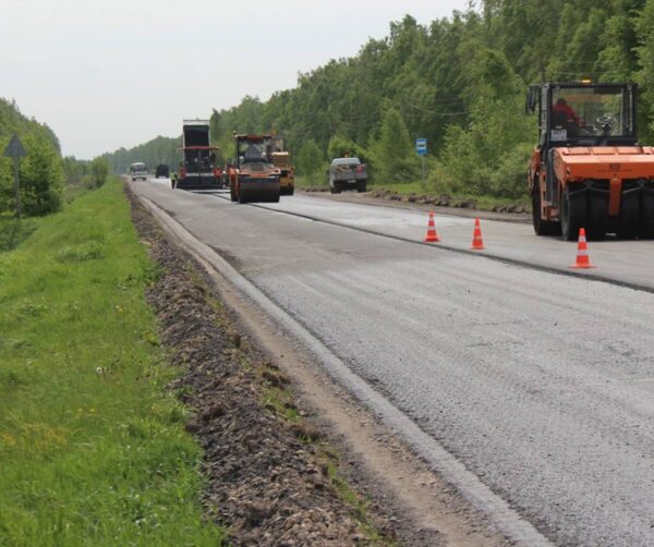 По нацпроекту ведется ремонт автодороги Украина — Суземка