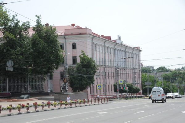 Губернатор провел рабочую планерку в филиале Сеченовского медуниверситета