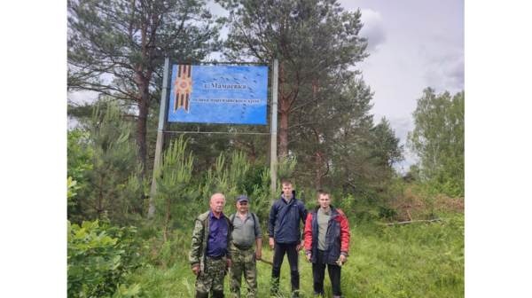 Мглинское лесничество благоустраивает мемориалы и памятные места