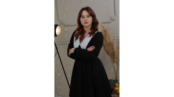 Клинцовские выпускницы сдали ЕГЭ по литературе и химии на 100 баллов