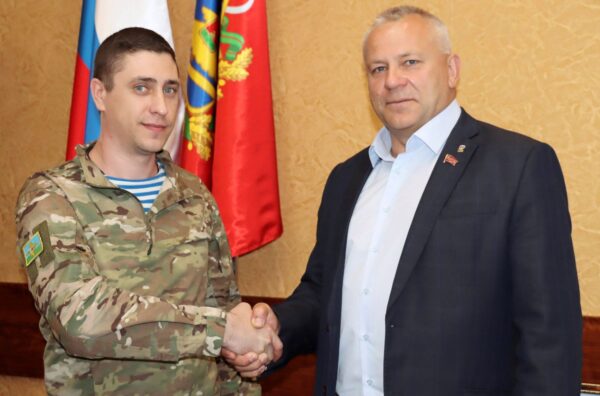 В Брянской областной Думе не теряют связи со СВОими Героями