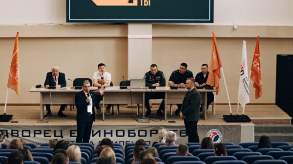 В Брянской области прошли ежегодные учения добровольцев из «ЛизаАлерт»