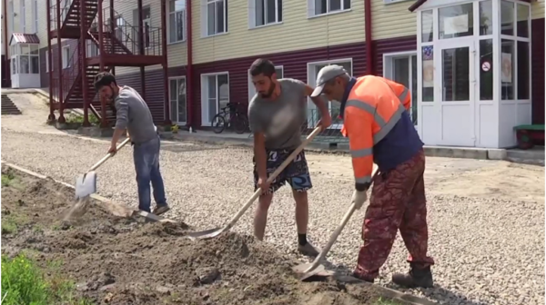 В Злынке и Вышкове завершаются ремонты в двух школах и детском саду