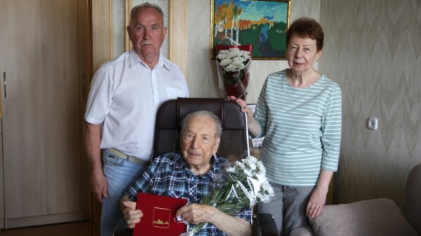 Брянский ветеран Владимир Александров отметил 103-й день рождения