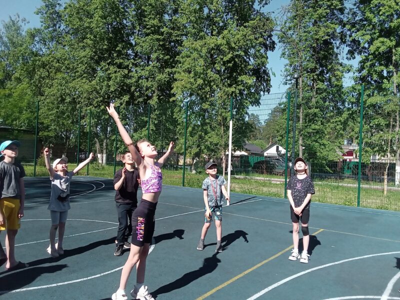 В Жуковском парке прошла спортивная программа «Наша молодежь выбирает ЗОЖ»