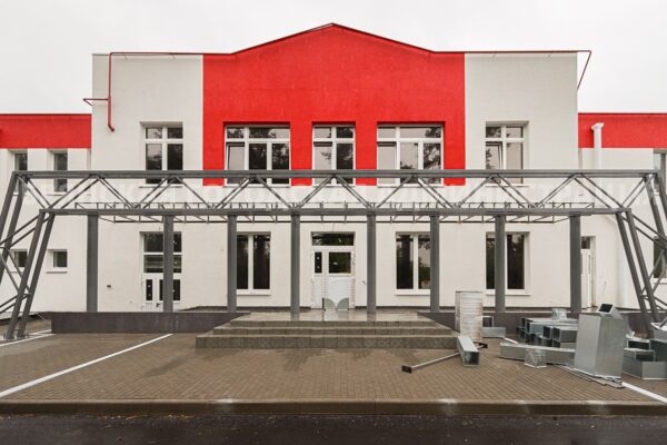 Строительство Дворца зимних видов спорта в Фокинском районе выходит на финишную прямую