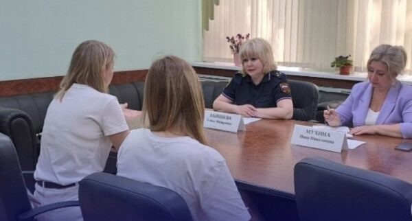 Главный судебный пристав и Уполномоченный по правам ребёнка в регионе провели прием граждан