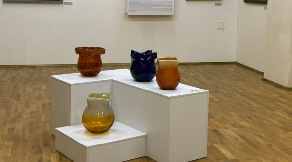 Брянцев пригласили на выставку живописных просторов России и стекла «Мальцовской империи».