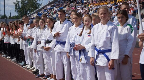 Праздник спорта и жизни прошел на легендарном брянском стадионе «Десна»